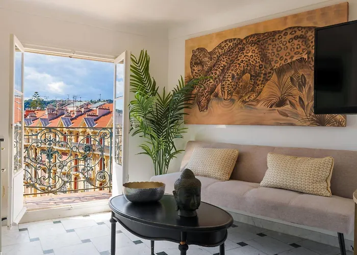 Perchoir Au Coeur De Nice